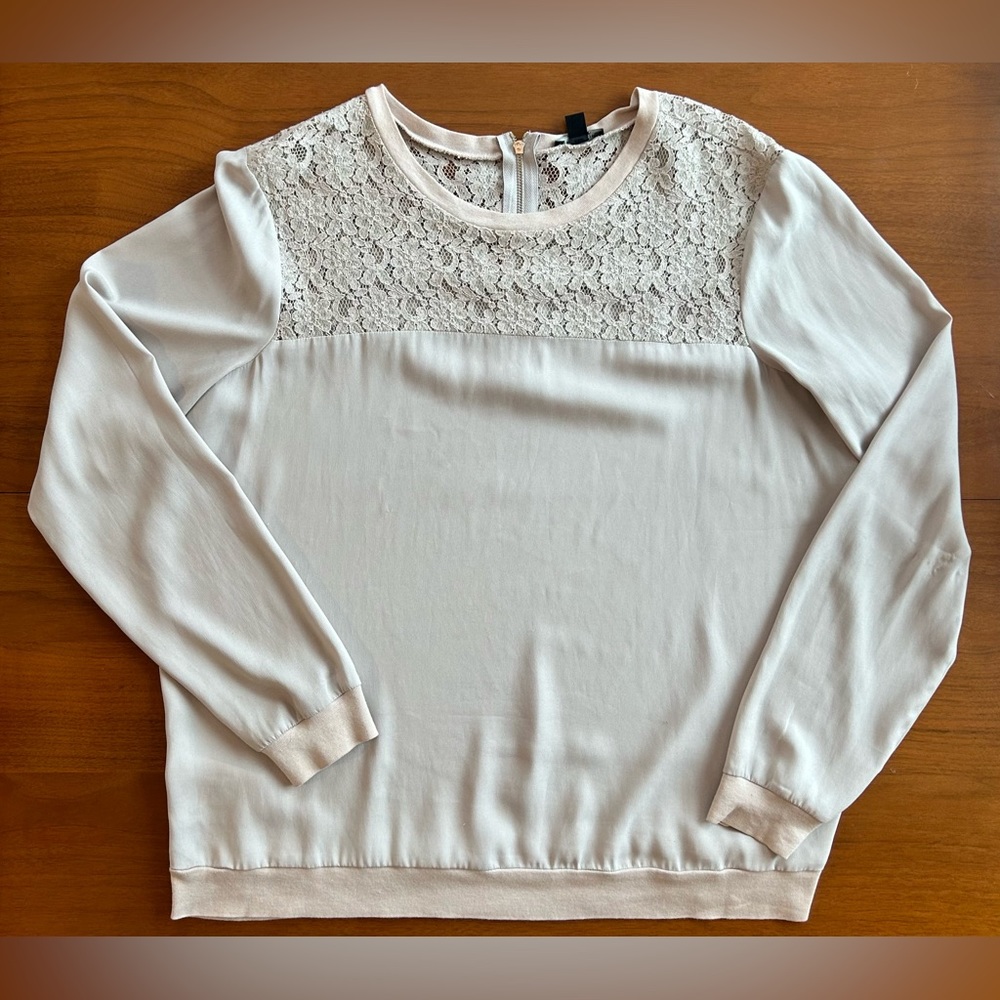 Ann Taylor Size Large Tan Long Sleeve Blouse
